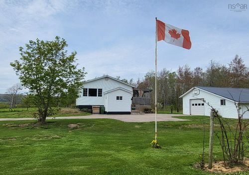 302 Fitch Rd, Lawrencetown, NS, B0S1M0 | Card Image