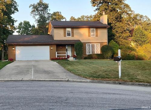 6711 Sullivans Ct, Fort Wayne, IN, 46835-2627 | Card Image