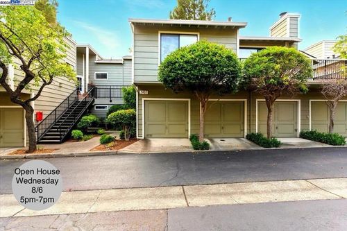 apt-4-2437 Sebastopol Ln, Hayward, CA, 94542-1671 | Card Image