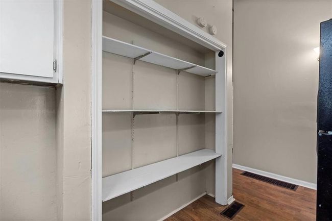 806 N 71 St St, Townhouse with 2 bedrooms, 1 bathrooms and null parking in Kansas City KS | Image 5