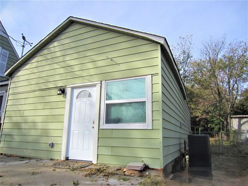 100-1420 Knight St, Denton, TX, 76205-6919 | Card Image
