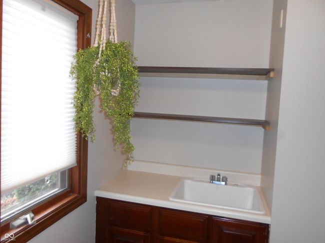 6712 Forrest Commons Blvd, House other with 4 bedrooms, 3 bathrooms and null parking in Indianapolis IN | Image 38