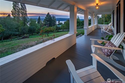 16832 Mcintyre Rd Sw, Vashon, WA, 98070-4412 | Card Image