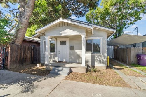 2534 E 14th St, Long Beach, CA, 90804-2315 | Card Image