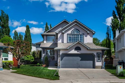 74 Douglasview Cir Se, Calgary, AB, T2Z2P4 | Card Image