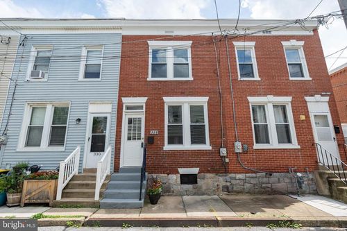 328 Hand Ave, LANCASTER, PA, 17602-2311 | Card Image