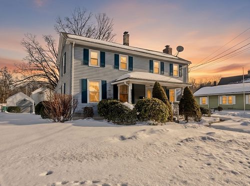 18 Noble St, Westfield, MA, 01085-3828 | Card Image