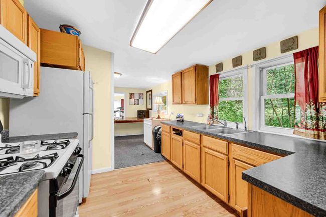 96 Forest Ave, House other with 1 bedrooms, 1 bathrooms and 5 parking in Fox Lake IL | Image 12