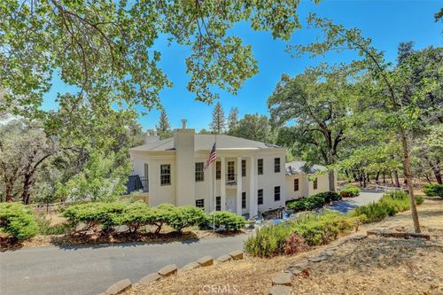 19555 Black Oak Ln, Grass Valley, CA, 95949-8348 | Card Image