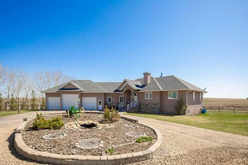 331067 Range Road 234, Trochu, AB, T0M2C0 | Card Image