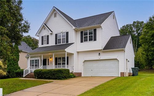 2713 Glasshouse Rd, Jamestown, NC, 27282-7758 | Card Image