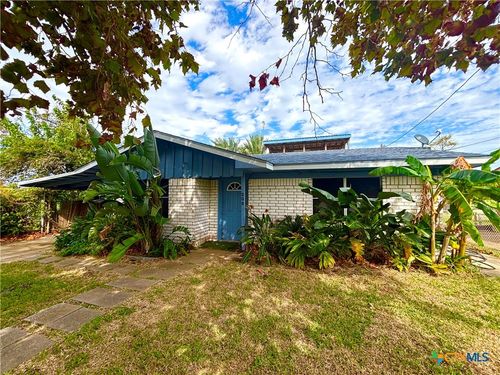 208 N Washington Blvd, Port O Connor, TX, 77982 | Card Image