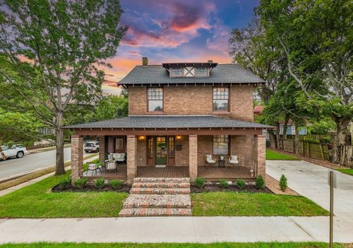 201 W Daisy L Gatson Bates Dr, Little Rock, AR, 72202-4911 | Card Image