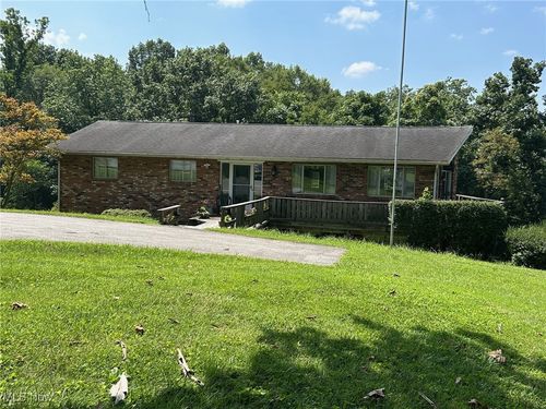 169 Morris Loop Rd, Marietta, OH, 45750-6847 | Card Image