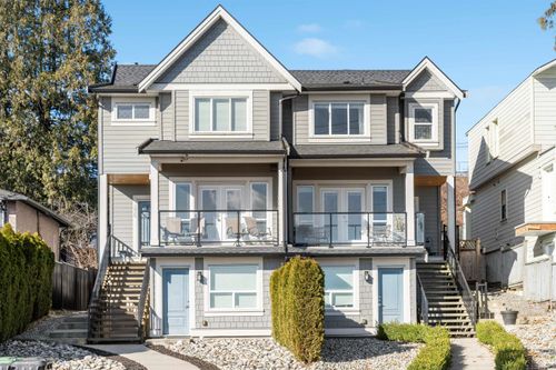 1927 River Dr, New Westminster, BC, V3M2B1 | Card Image