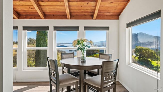 715 Pearl Ct, House other with 3 bedrooms, 3 bathrooms and 6 parking in Glenhaven CA | Image 13