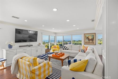 32611 Mediterranean Dr, Dana Point, CA, 92629-3518 | Card Image