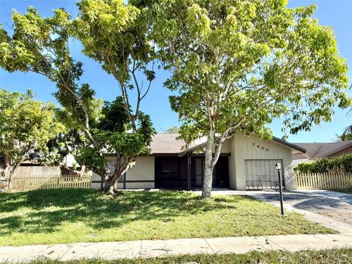 7400 Sw 11th Ct, North Lauderdale, FL, 33068-3621 | Card Image