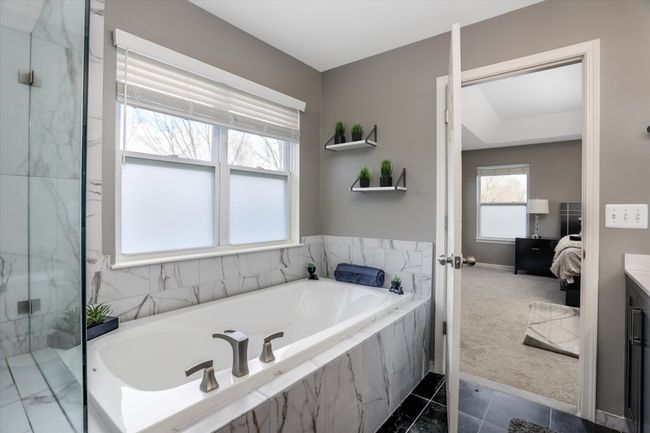 2485 Solace Dr, House other with 4 bedrooms, 3 bathrooms and null parking in Commerce Twp MI | Image 14