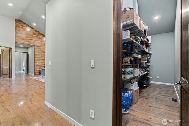 1550 Old Cedars Rd, House other with 4 bedrooms, 3 bathrooms and 3 parking in Cle Elum WA | Image 24