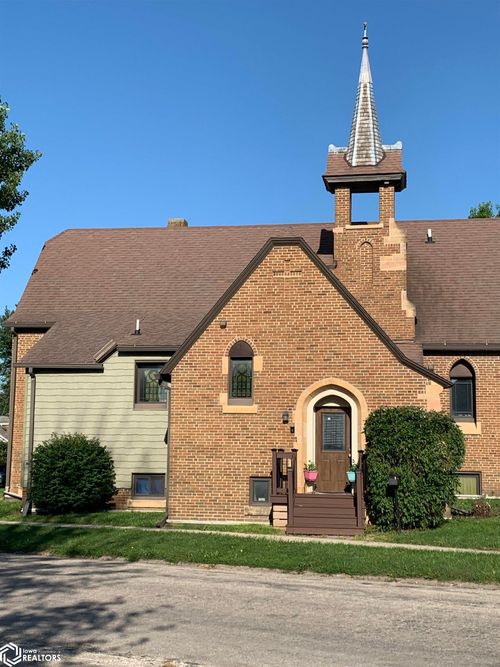 apt-b-600 W Adams St, Creston, IA, 50801-3158 | Card Image