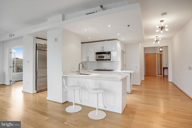 APT-900 - 675 E St Nw, Condo with 2 bedrooms, 4 bathrooms and null parking in WASHINGTON DC | Image 9