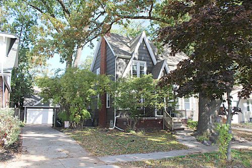 3 Fairwood Blvd, Pleasant Ridge, MI, 48069-1213 | Card Image