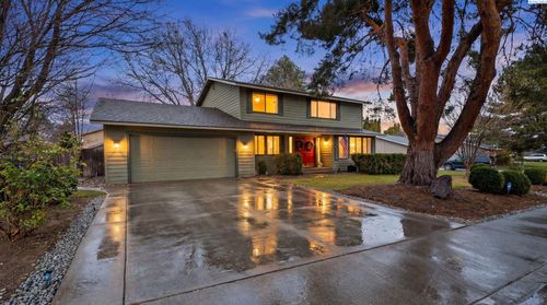 242 W Greenview Dr., Richland, WA, 99352 | Card Image