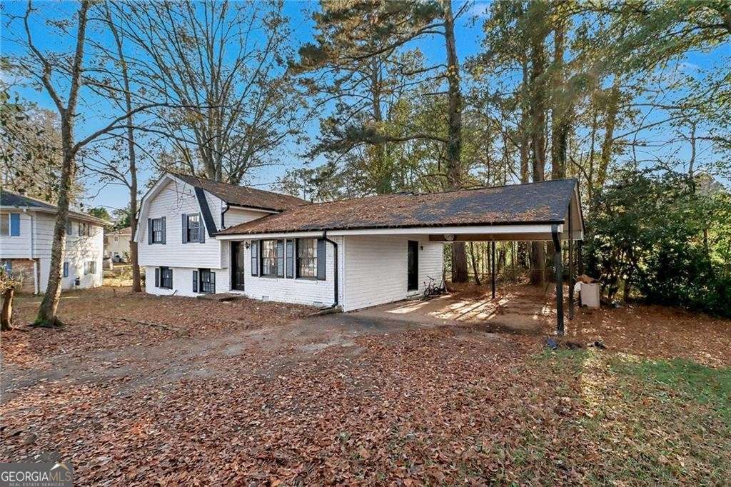 Residential in Ellenwood