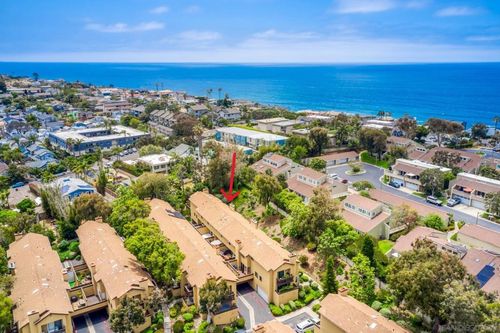 30-1680 N Coast Highway 101, Encinitas, CA, 92024-1048 | Card Image