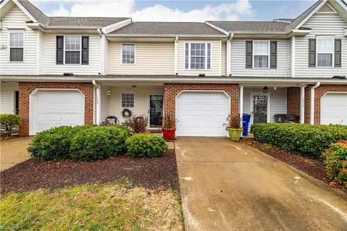 3260 Manchester Ave, Winston-Salem, NC, 27103-5770 | Card Image