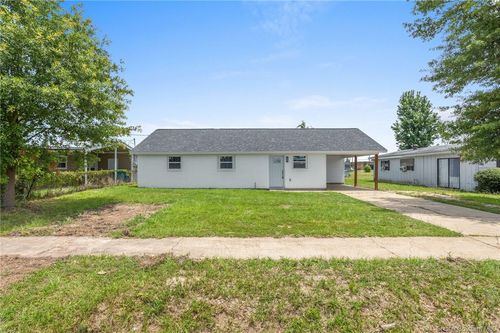 113 Arkansas St, Sulphur, LA, 70663-3601 | Card Image