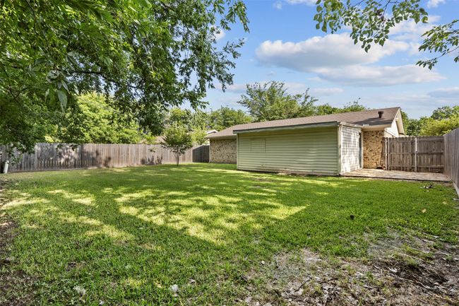 512 Judith St, House other with 3 bedrooms, 2 bathrooms and null parking in Burleson TX | Image 24