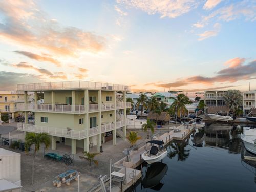 1305 Calder Rd, Key Largo, FL, 33037-2803 | Card Image