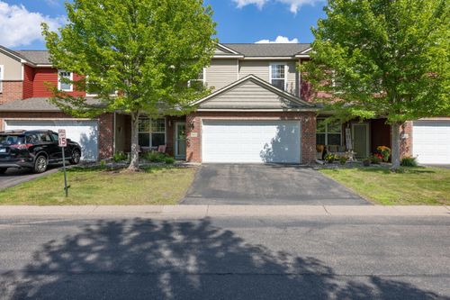 9605 Scott Cir N, Brooklyn Park, MN, 55443-3293 | Card Image