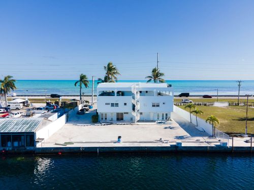 74560 Overseas Hwy, Islamorada, FL, 33036-4134 | Card Image