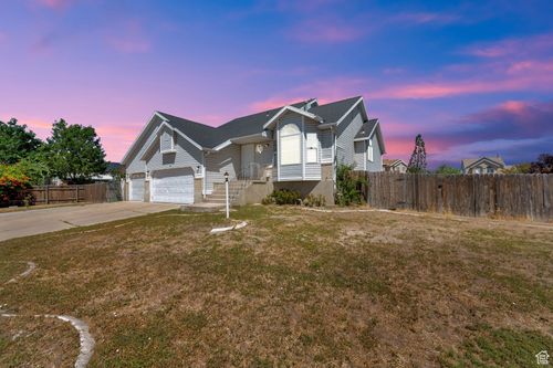 2010 W Apple Farms Rd, West Valley City, UT, 84119-6194 | Card Image
