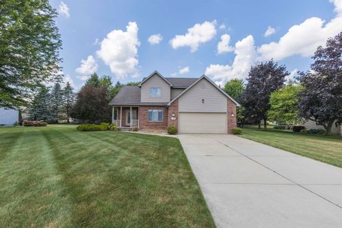 2365 Flagstone Dr, Flushing, MI, 48433-2583 | Card Image