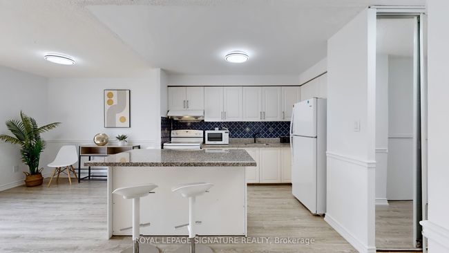 180 - 20 Moonstone Byway, Condo with 3 bedrooms, 2 bathrooms and null parking in North York ON | Image 9