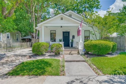 1208 E 52nd St, Savannah, GA, 31404-4218 | Card Image