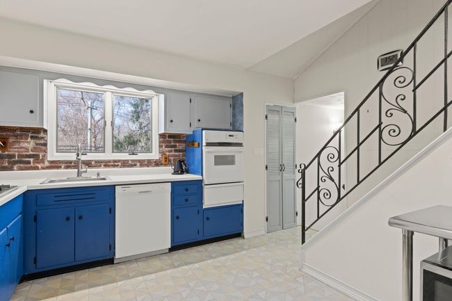 23 Laurel Dr, House other with 3 bedrooms, 2 bathrooms and null parking in Port Jefferson NY | Image 11