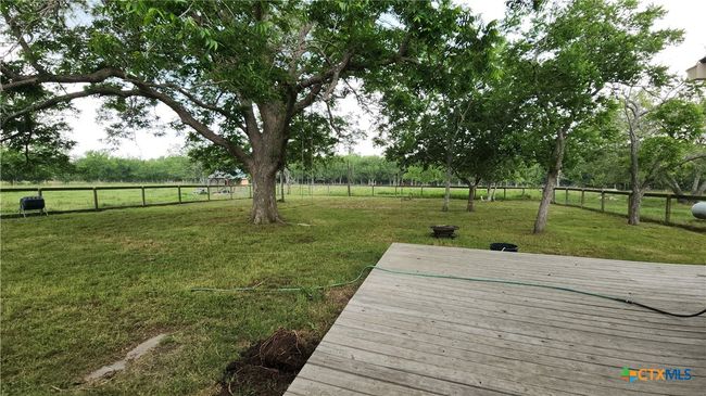 5596 Fm 616, House other with 4 bedrooms, 3 bathrooms and null parking in Vanderbilt TX | Image 36