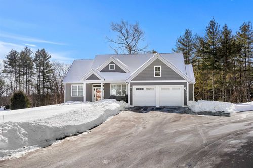 5-6 Testament Circle, Nashua, NH, 03062 | Card Image