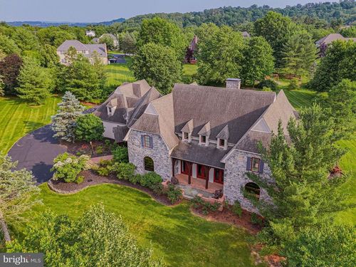 3054 Jordan Rd, Orefield, PA, 18069-2264 | Card Image