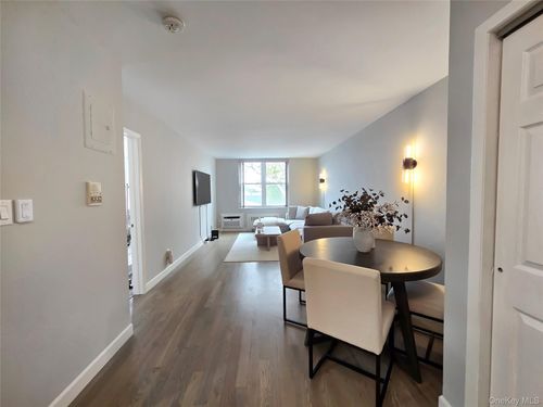 apt-c3-874 W Broadway, Woodmere, NY, 11598-2065 | Card Image