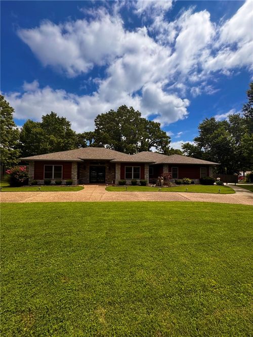 723 Lakeview Dr, Rogers, AR, 72756-3017 | Card Image