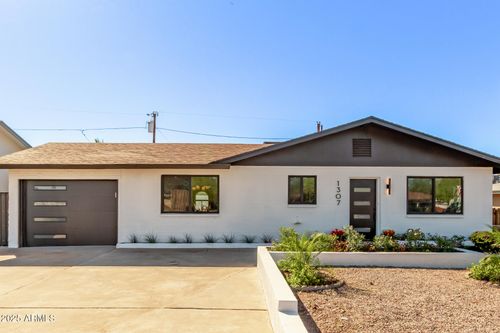 1307 E Dunlap Ave, Phoenix, AZ, 85020-3025 | Card Image