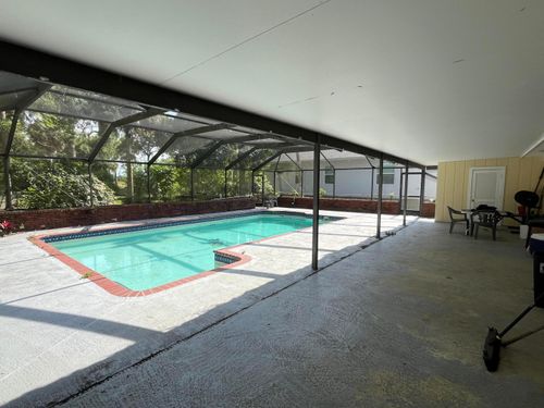 203 E Easy St, Fort Pierce, FL, 34982-3958 | Card Image