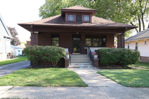 822 N Raynor Ave, Joliet, IL, 60435-4651 | Card Image