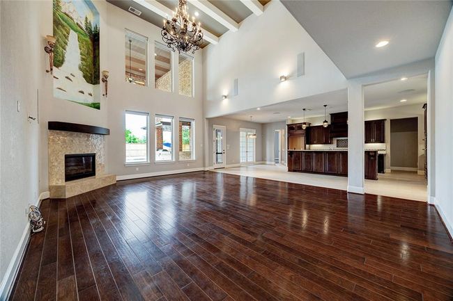 10306 Grape Creek Grove Ln, House other with 5 bedrooms, 6 bathrooms and 3 parking in Cypress TX | Image 11